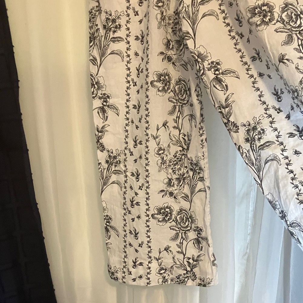 Joie 100% Linen Black and White Floral Wide Leg Pants - Picture 6 of 8